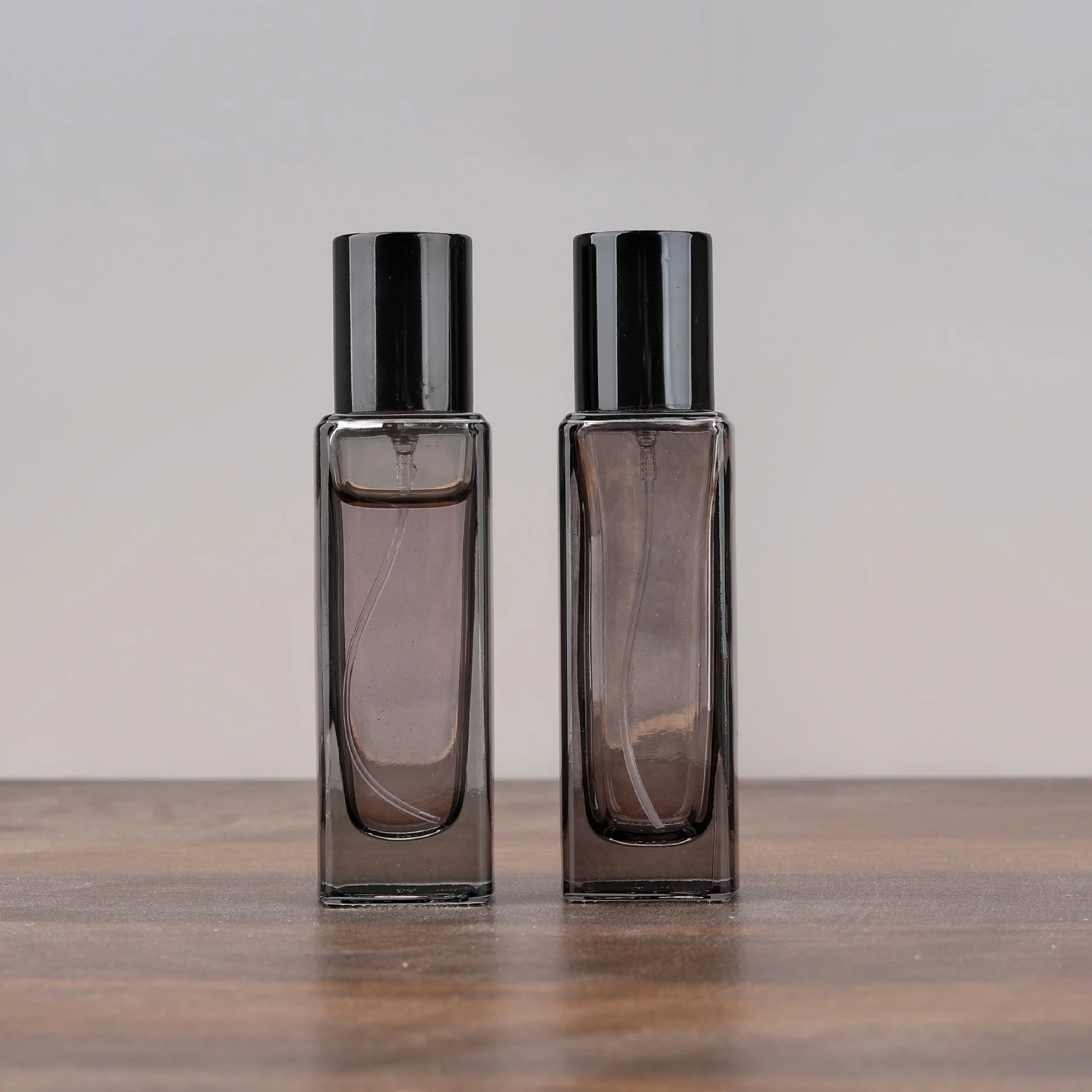 30ml Portable Travel Premium Perfume Spray Bottle Style 2 product image
