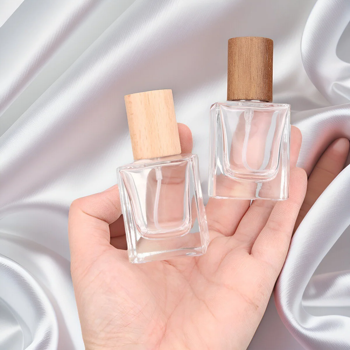 30ml Square Portable Travel Perfume Spray Bottle product image