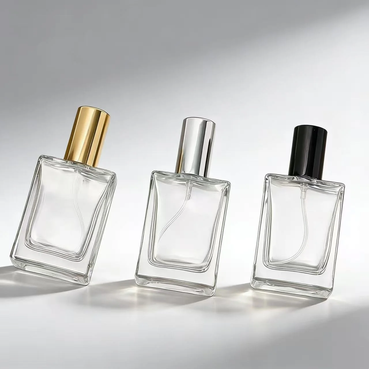 Portable Clear Glass Perfume Spray Bottle 30ml 50ml product image